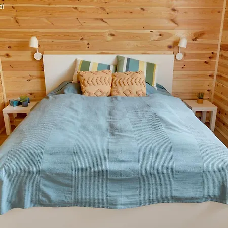 Gerenda Nyaralohaz Badacsony * בדקסוניטומאי